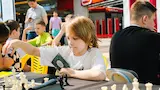 Платон играет на шахматном турнире